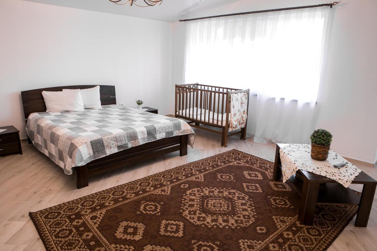 Illara Spa Hotel Irshava מראה חיצוני תמונה
