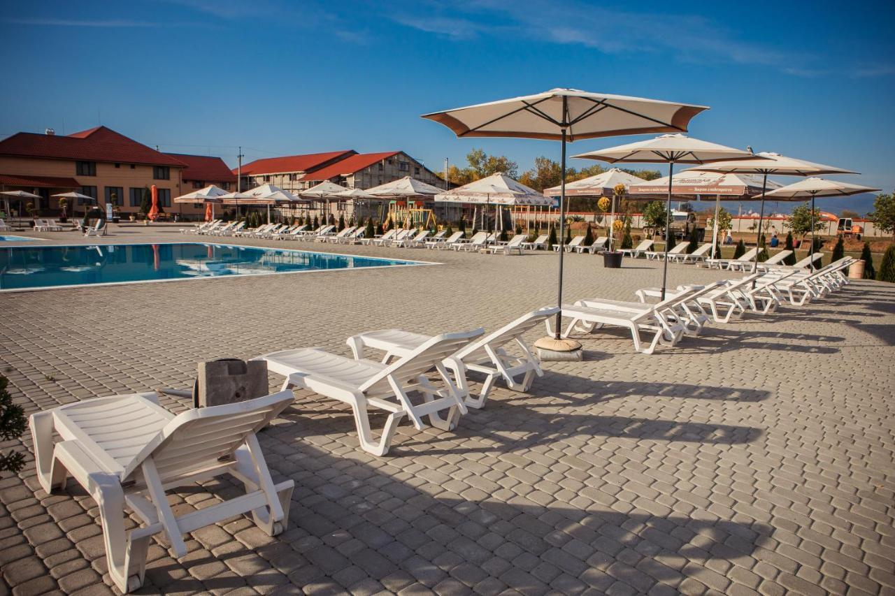Illara Spa Hotel Irshava מראה חיצוני תמונה