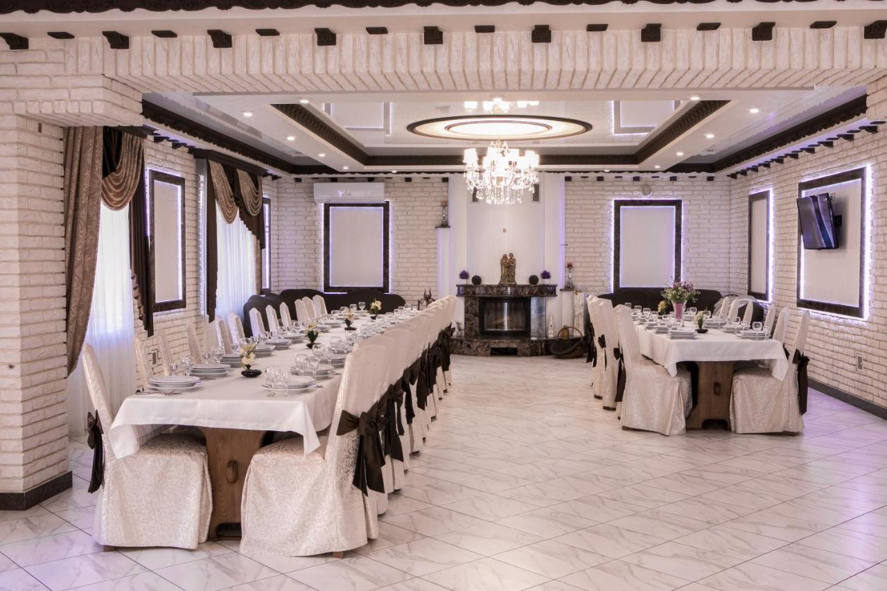 Illara Spa Hotel Irshava מראה חיצוני תמונה
